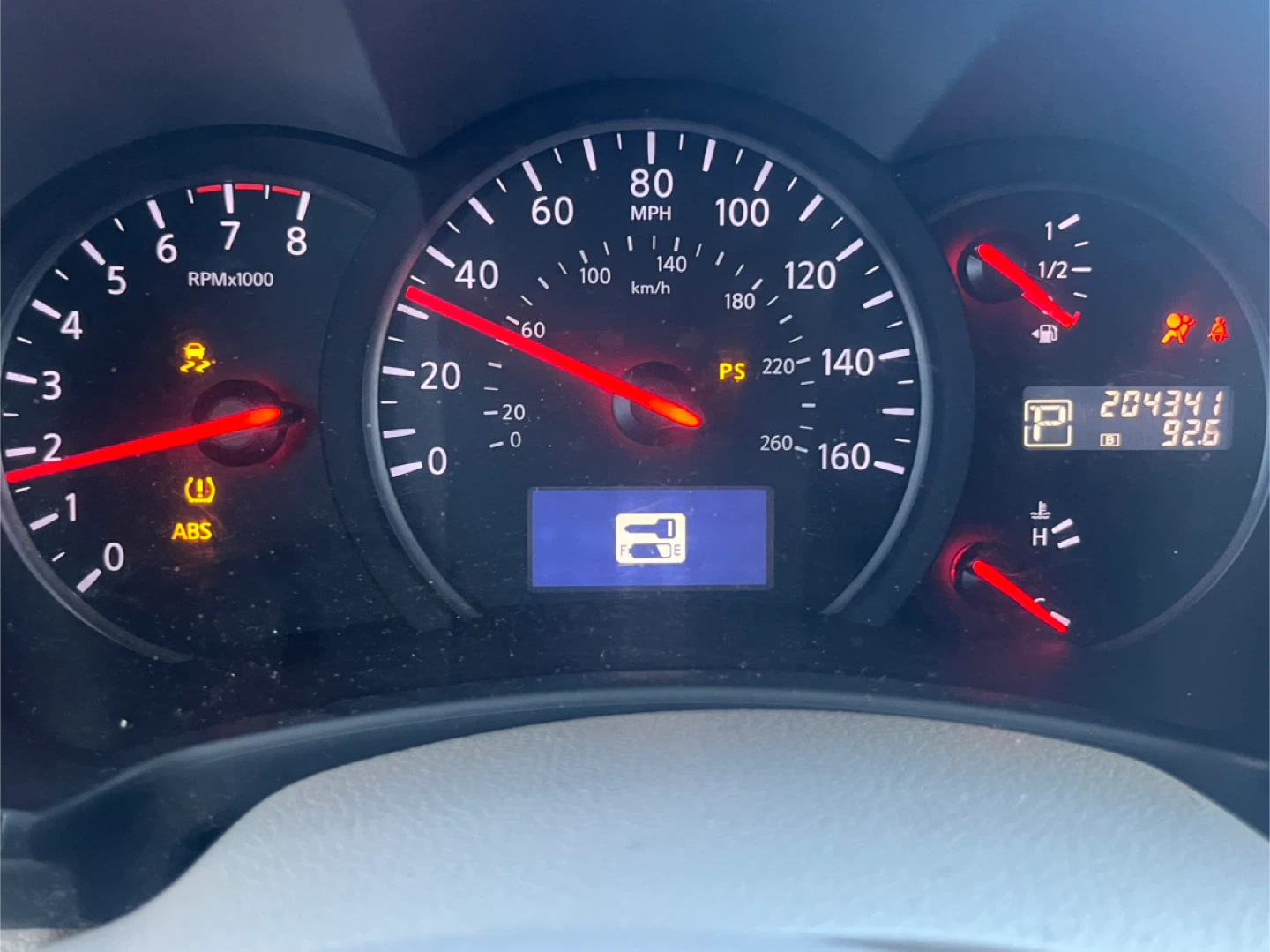 2014 Nissan Quest S Minivan - photo 2