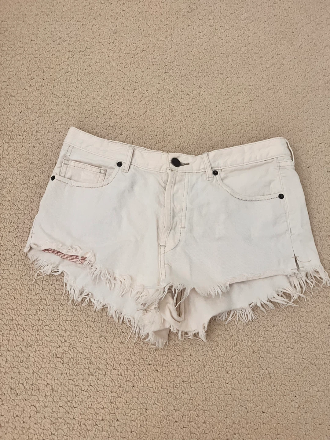 We The Free Distressed Denim Shorts Size 28