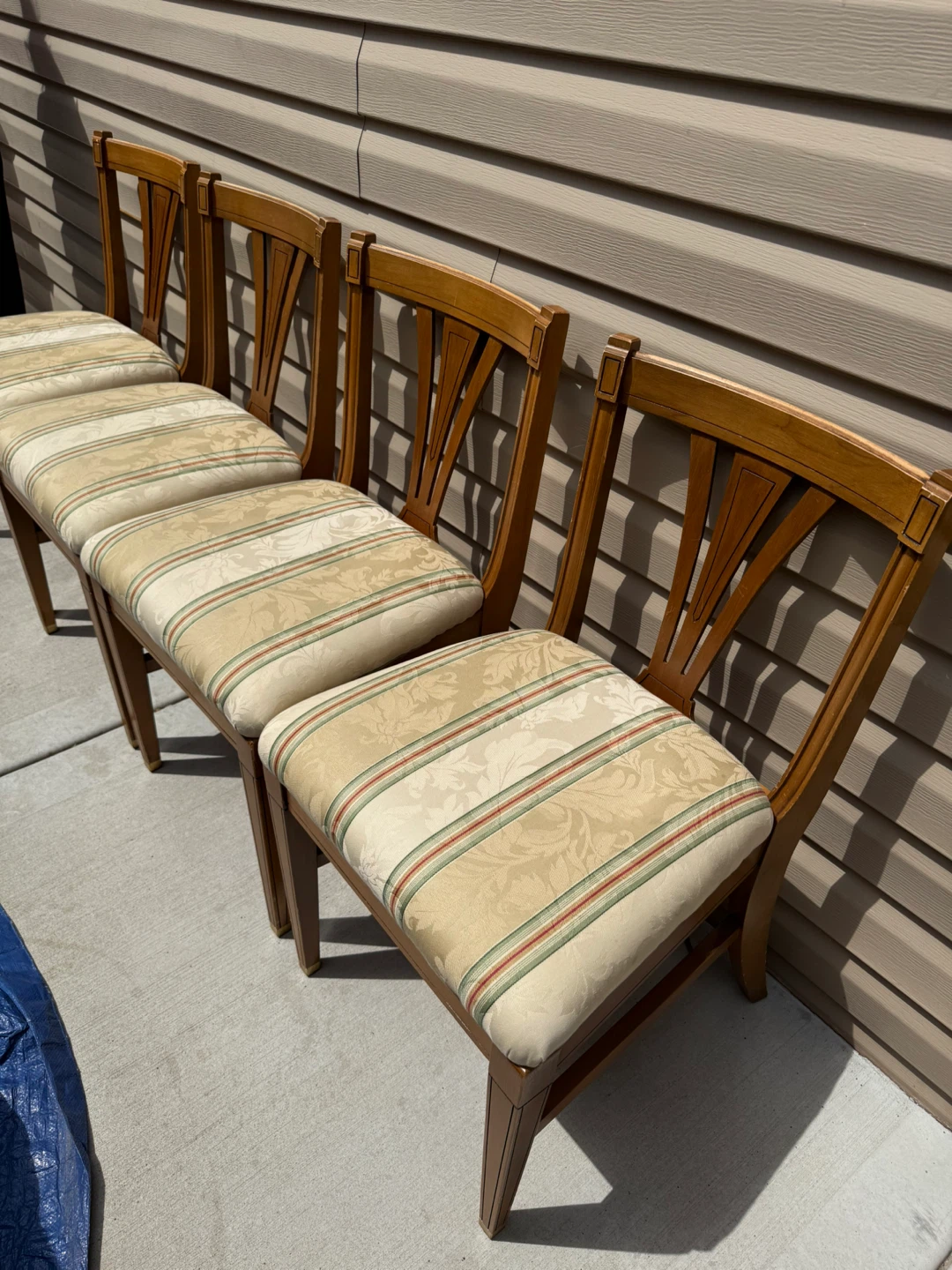 Set of 4 Dining Chairs