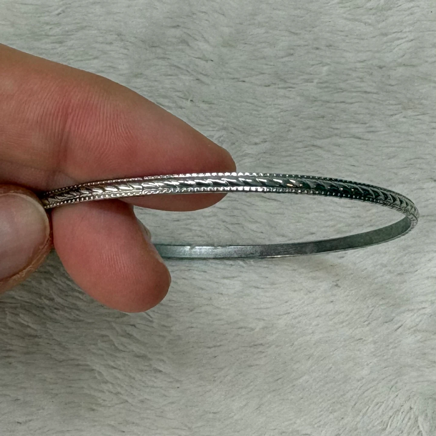 Textured Silver Tone Bangle Bracelet Rope Detail Minimalist - photo 2