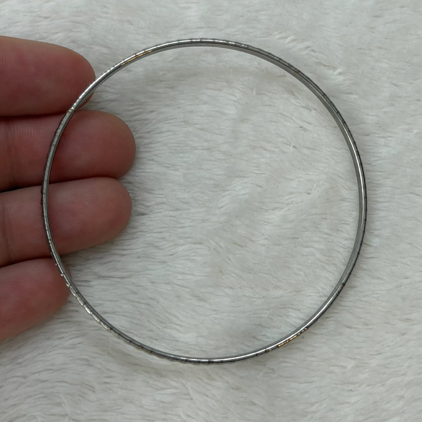 Textured Silver Tone Bangle Bracelet Rope Detail Minimalist - photo 4