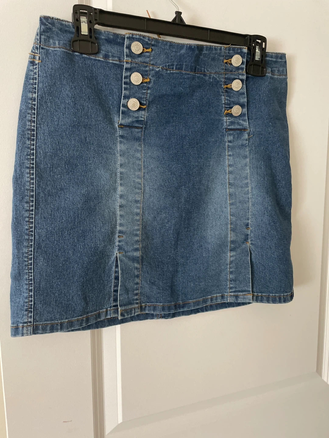 Stretch Denim Skirt Size 7 like new