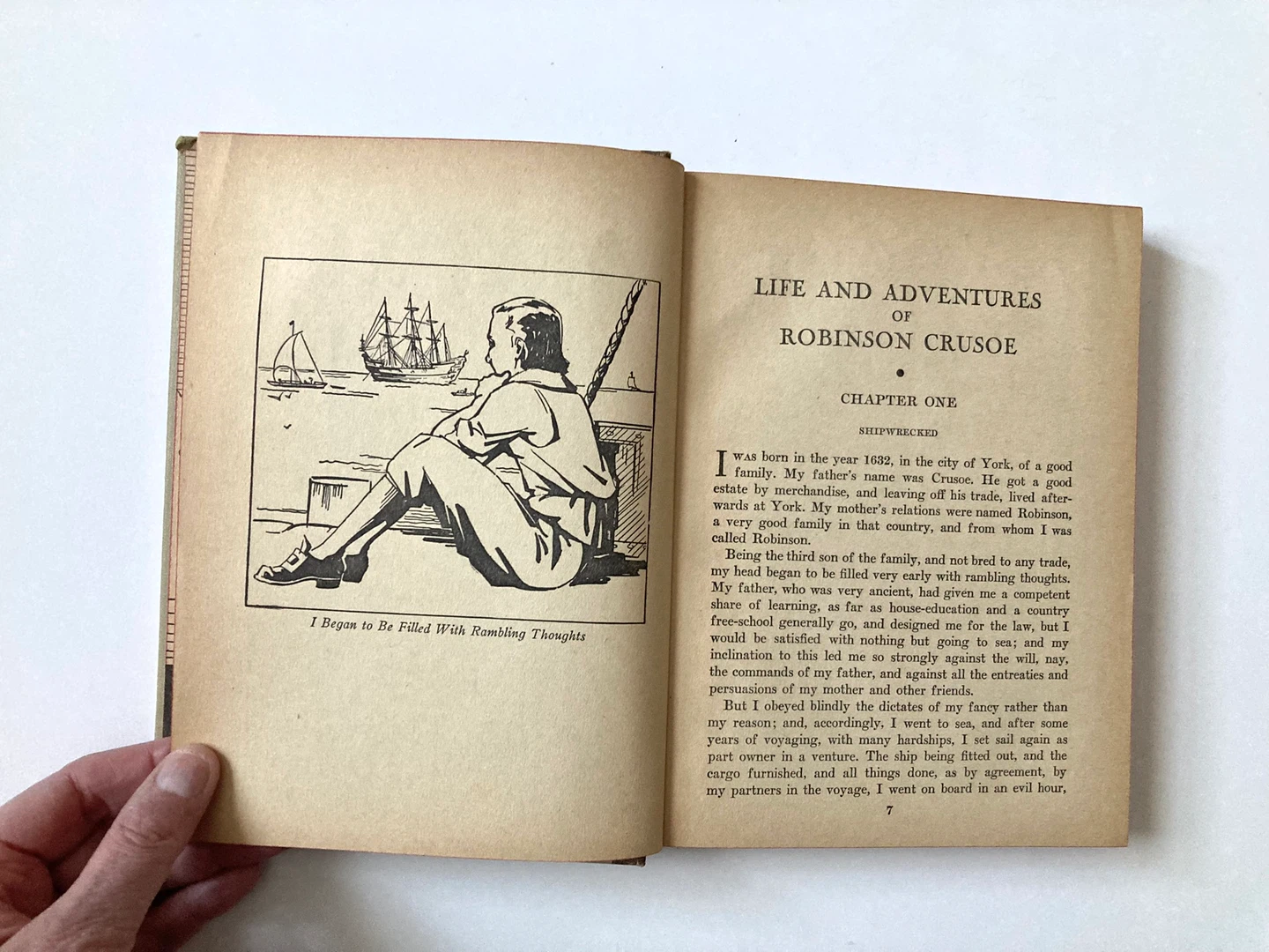 Vintage Book: Robinson Crusoe 1940s - photo 5