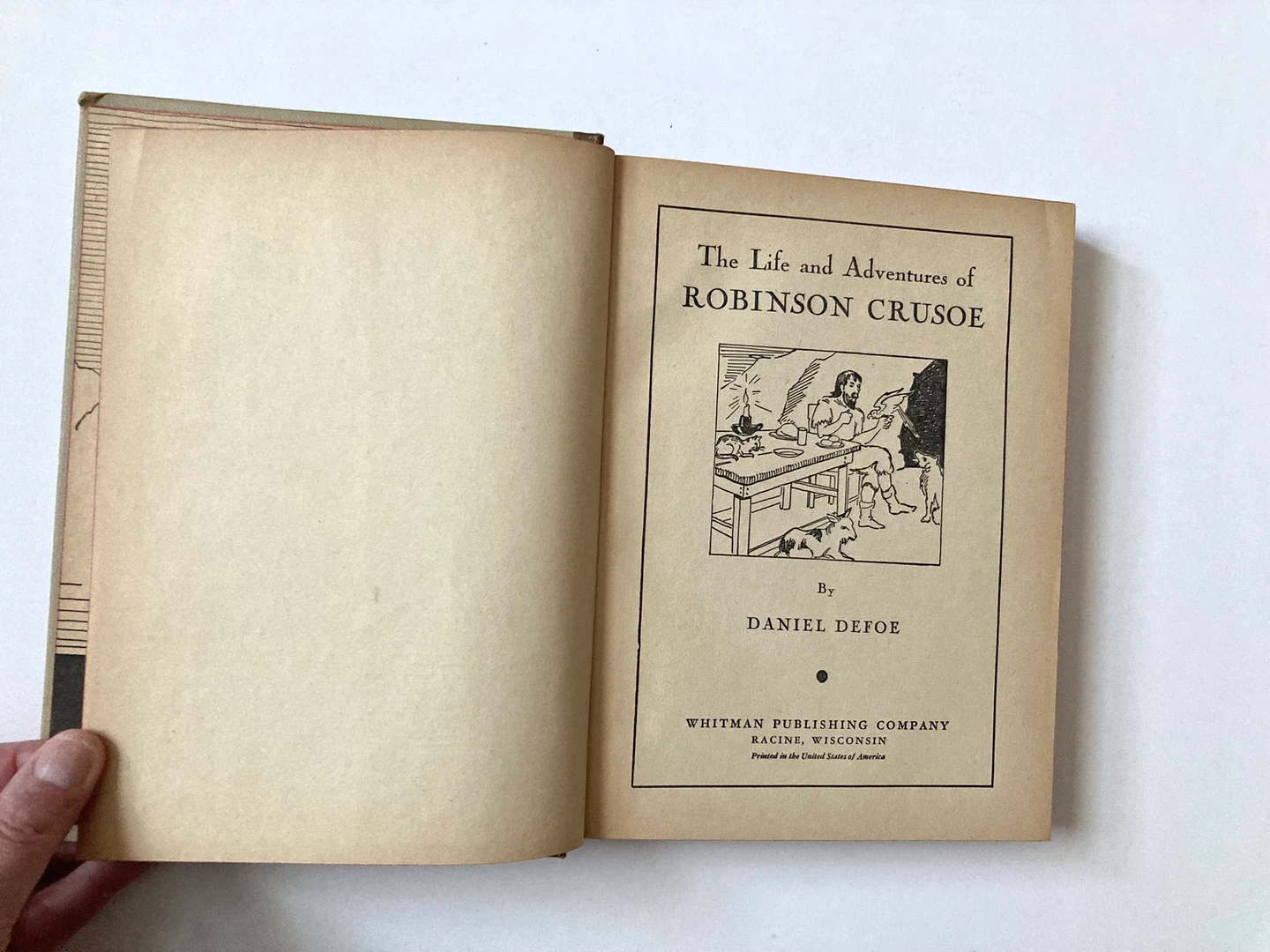 Vintage Book: Robinson Crusoe 1940s - photo 4