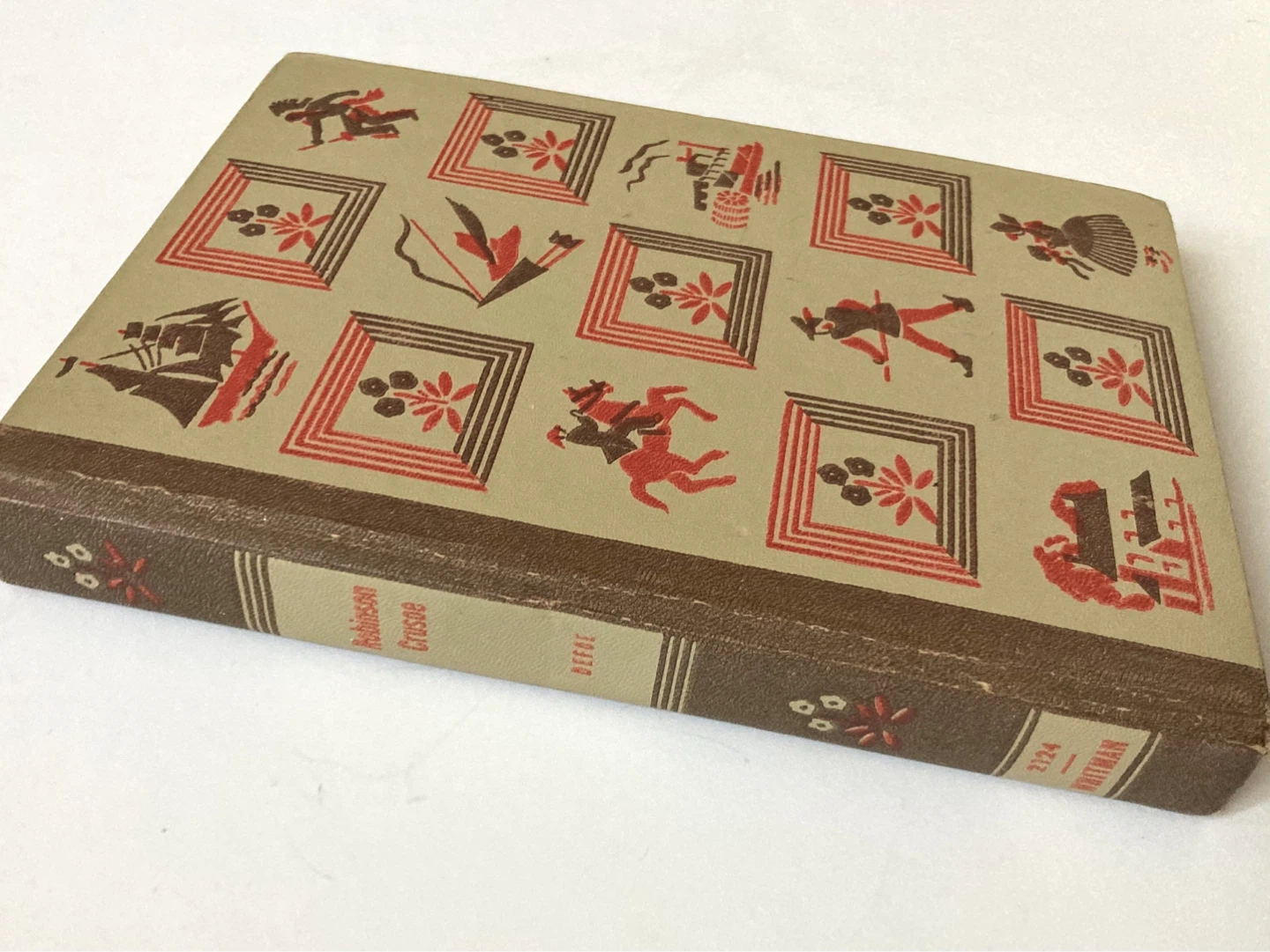 Vintage Book: Robinson Crusoe 1940s - photo 2