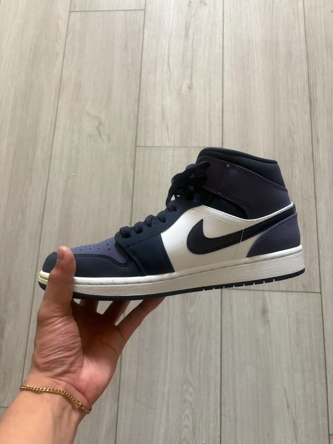 Jordan 1 Mid Obsidian Sanded Purple - photo 2