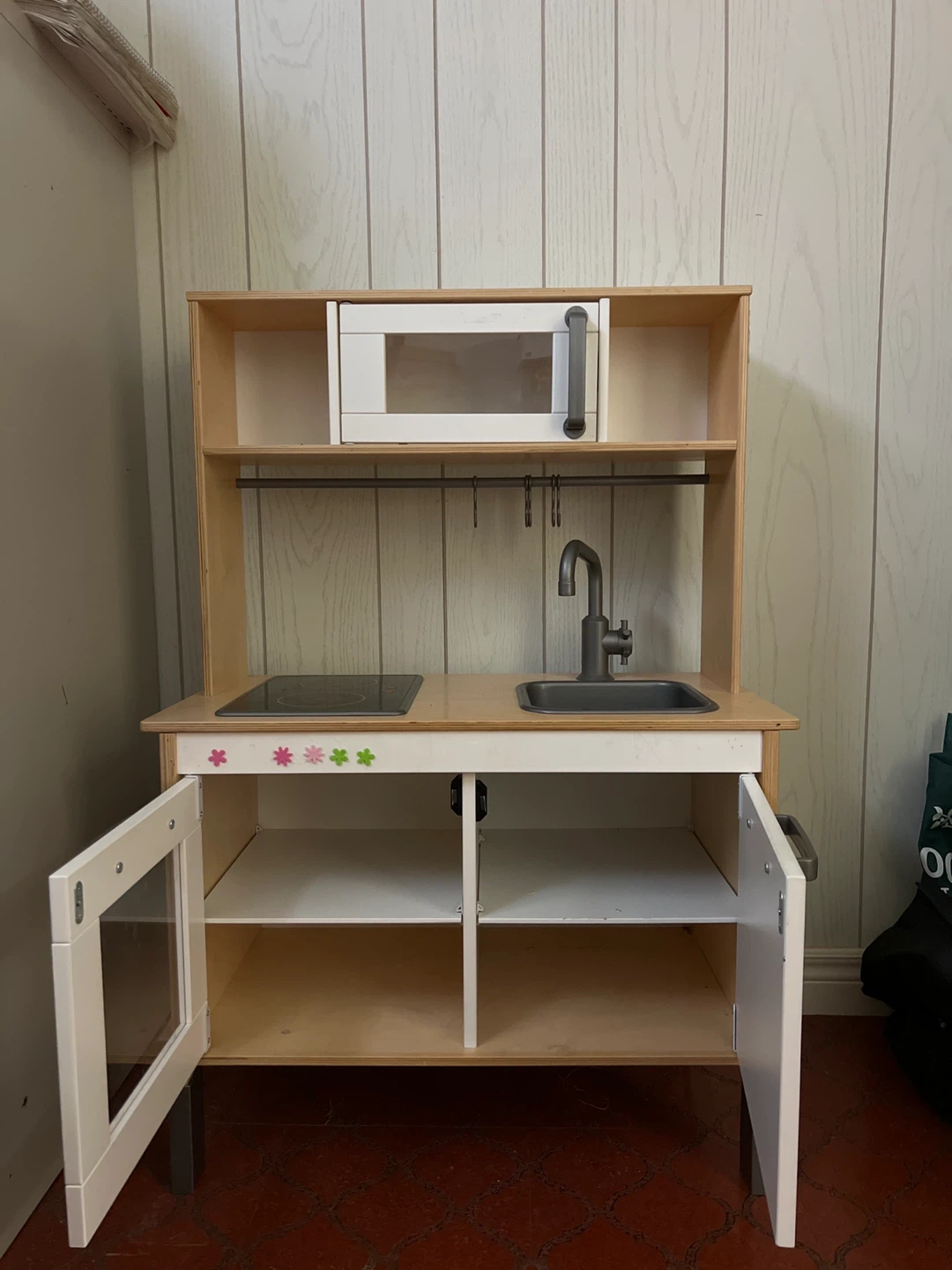 Kids Play Kitchen with Microwave and Sink - photo 2