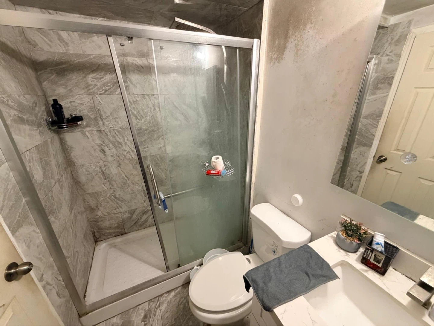 Furnished Basement for Rent - photo 2