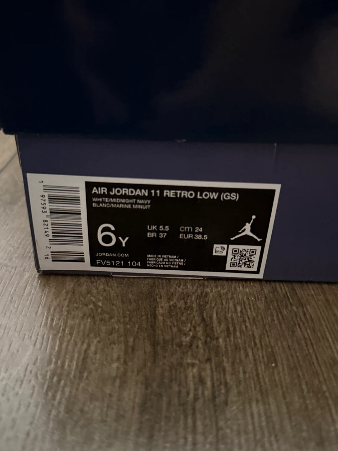 Air Jordan 11 Retro Low GS "Midnight Navy" Size 6Y - photo 3