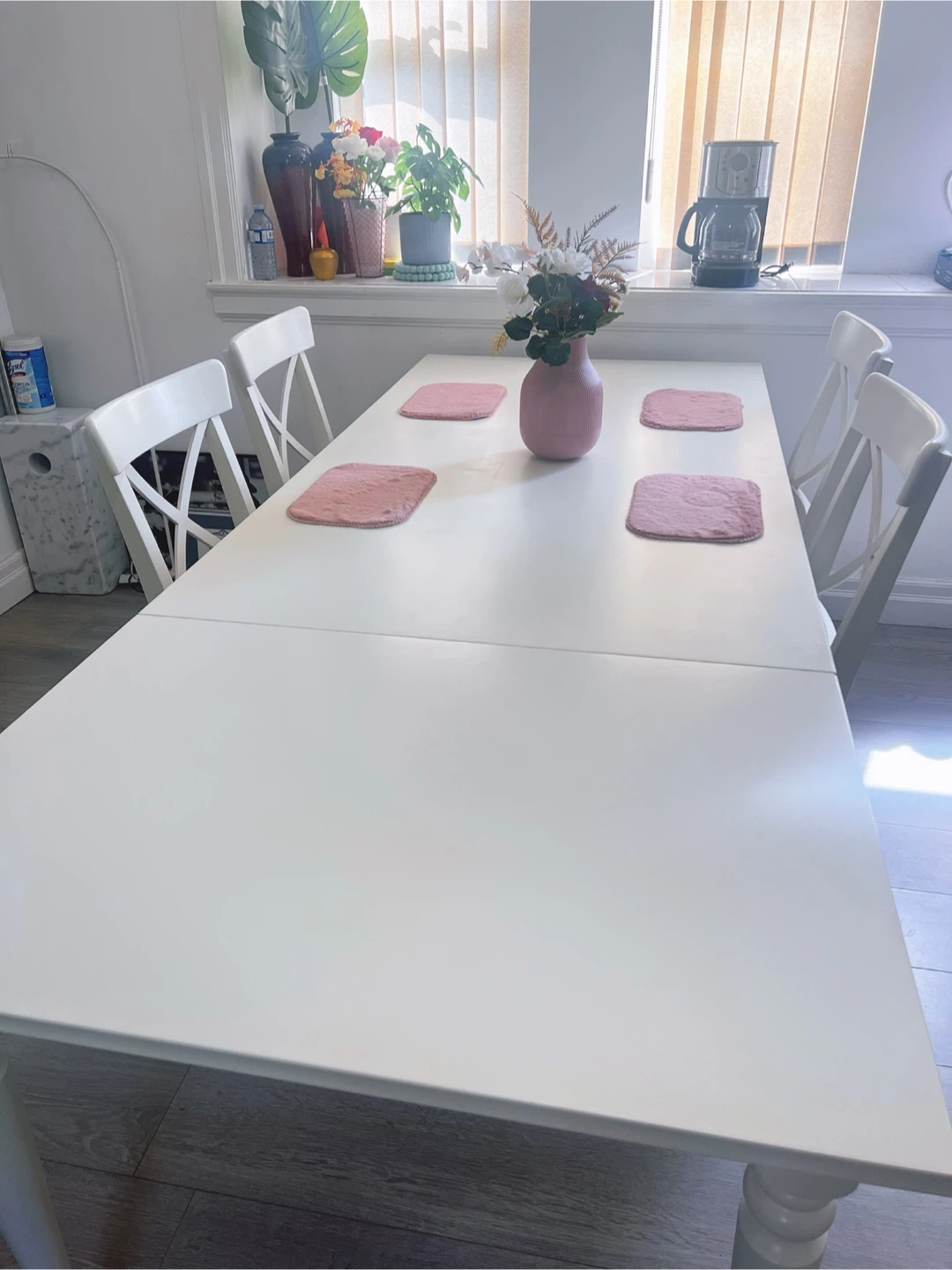 IKEA Extendable Dining Table with 4 Chairs,delivery available - photo 5