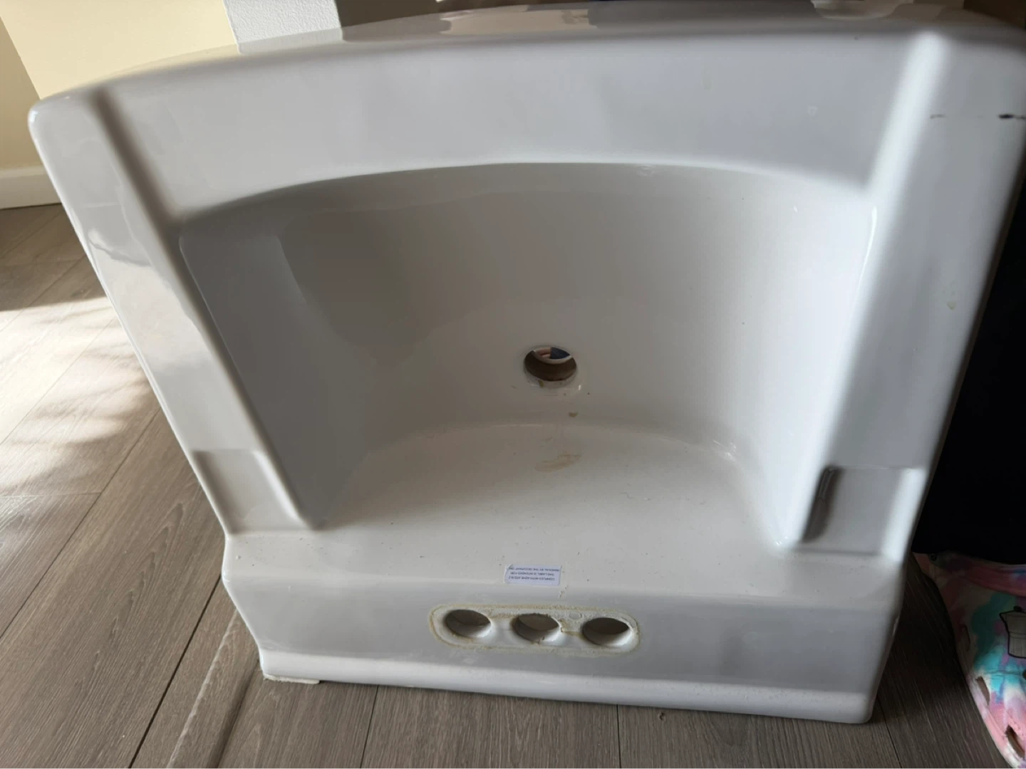 Gerber White Ceramic Sink