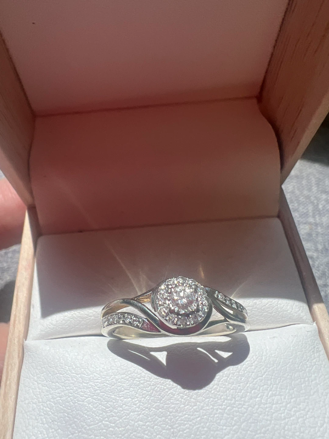 10K White Gold Diamond Engagement Ring Set - photo 4