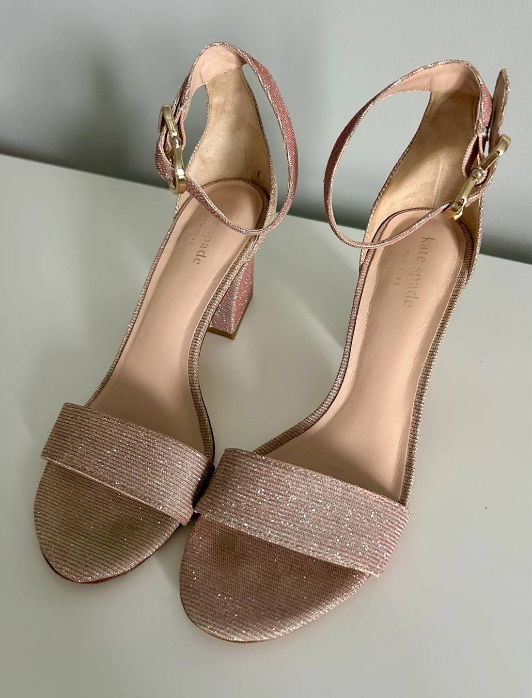 Kate Spade Sparkly Rose Gold Heels Size 7.5 - photo 3
