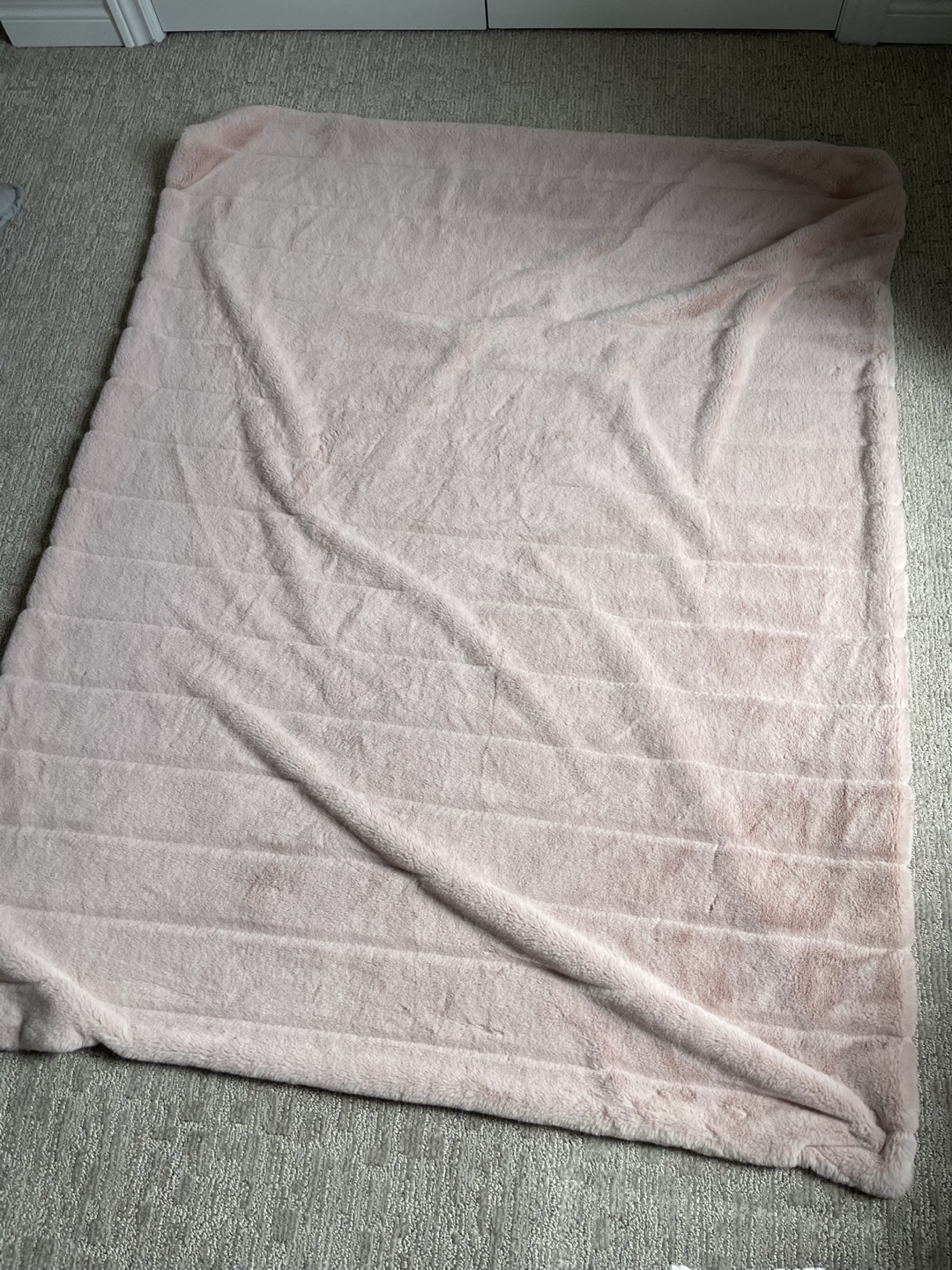 Indigo Plush Throw Blanket - Pink - photo 4