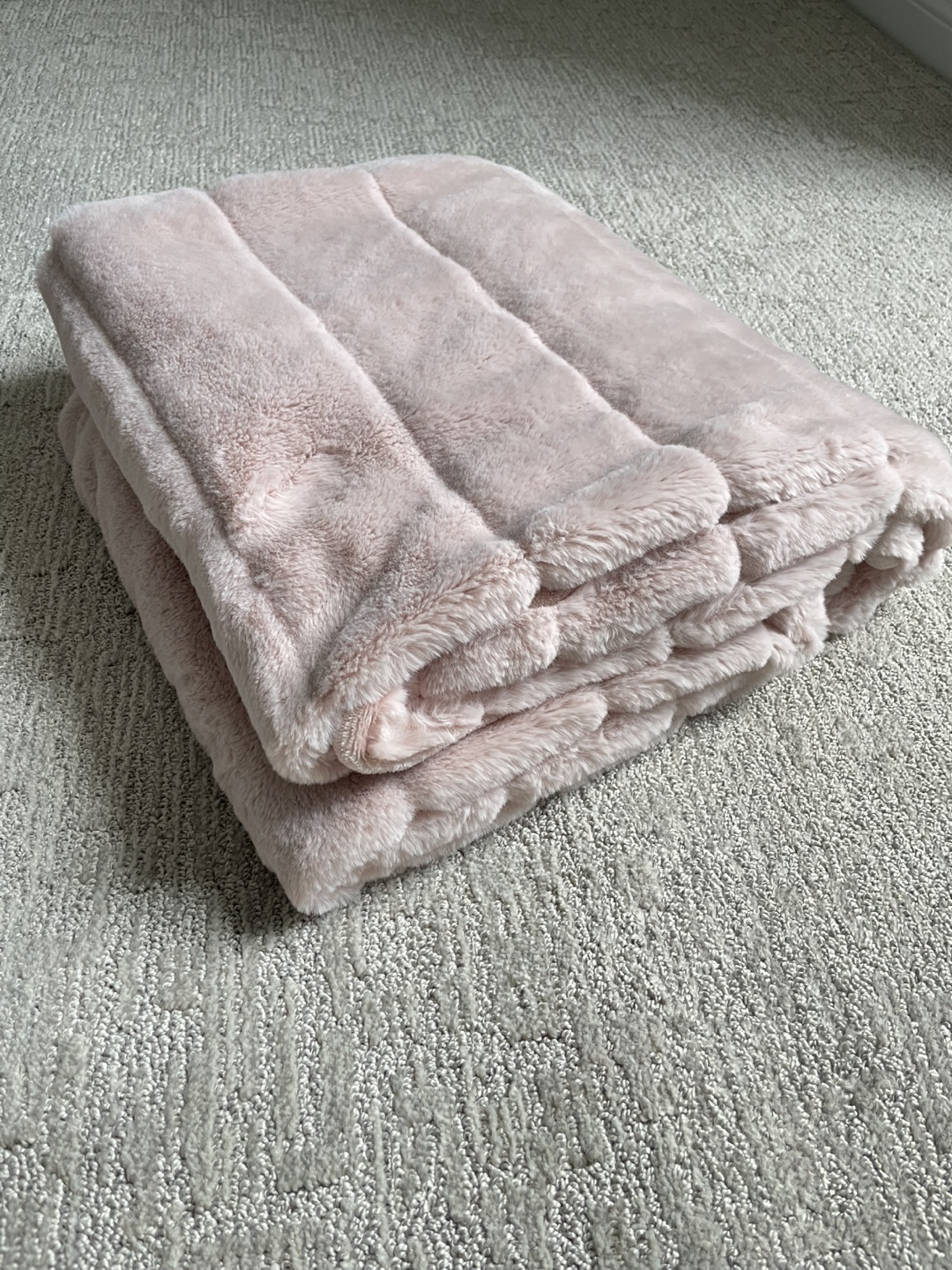 Indigo Plush Throw Blanket - Pink