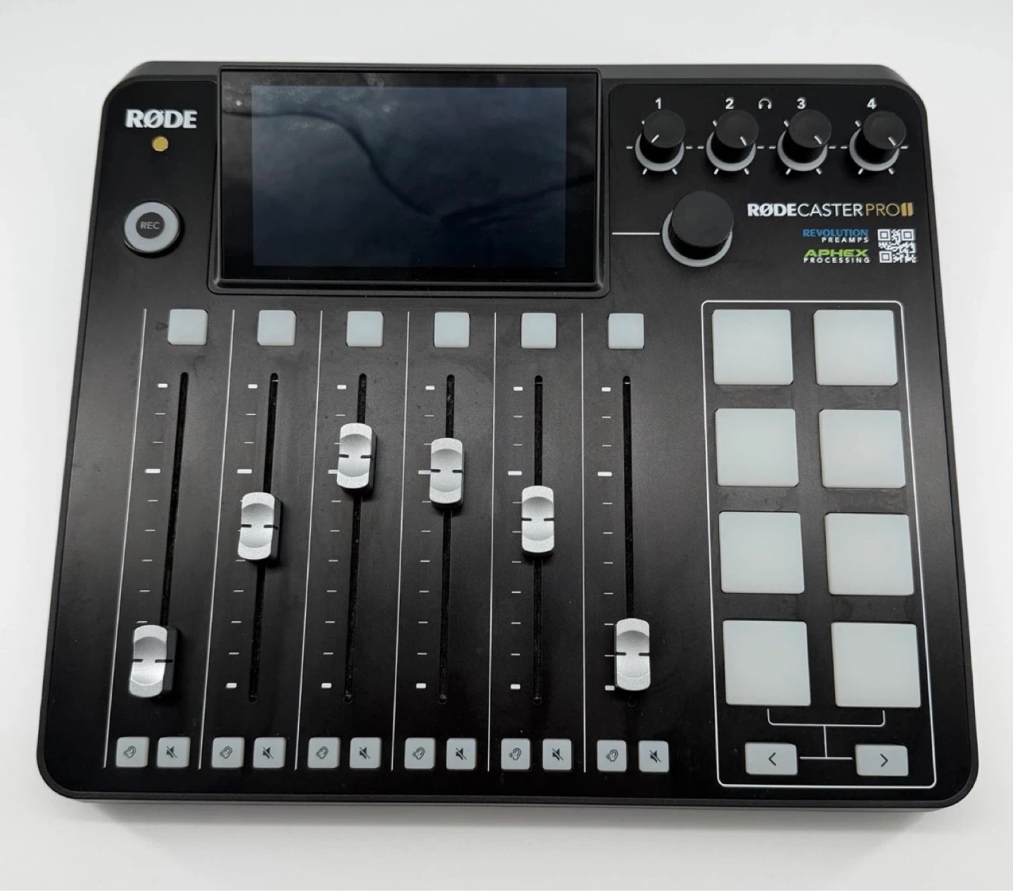 RØDE RODECaster Pro II Integrated Audio Production Studio
