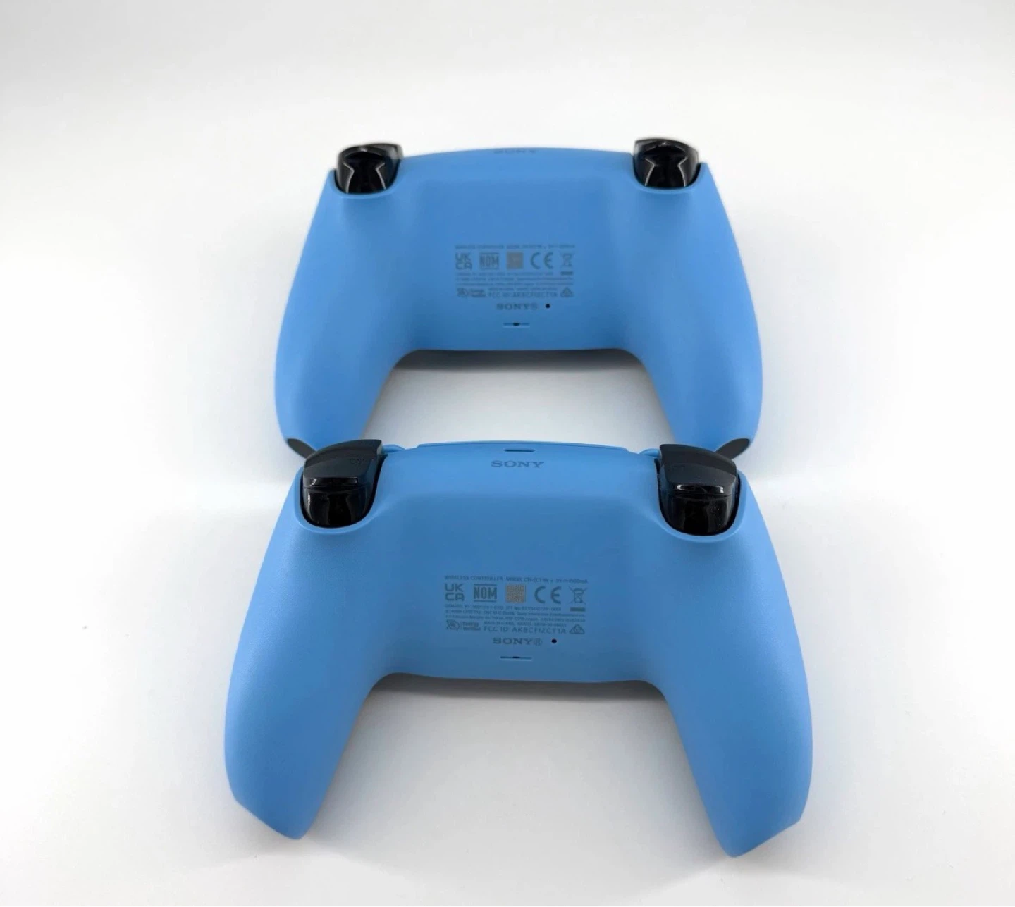 PS5 DualSense Wireless Controllers - Blue (2 Pack) - photo 3