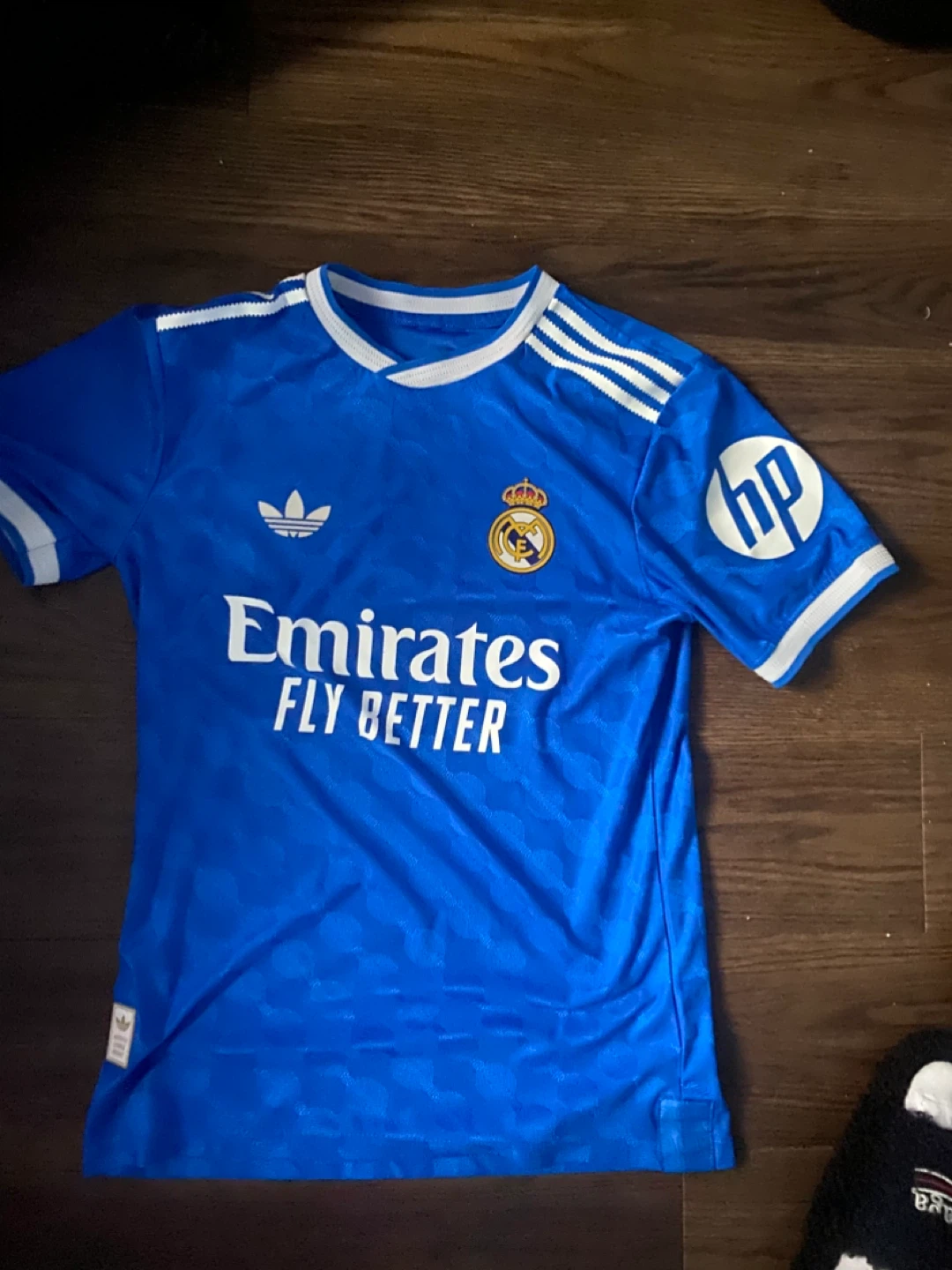 Real Madrid 2023/24 Home Jersey - Vinicius Jr. #7 - Size S