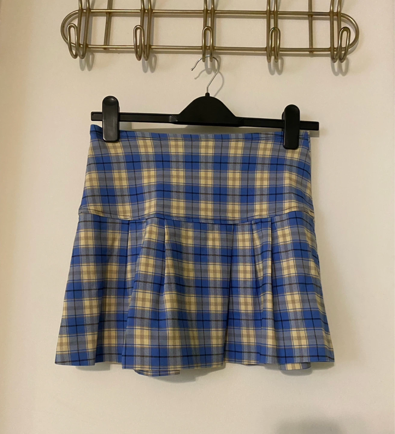 Y2K mini skirt