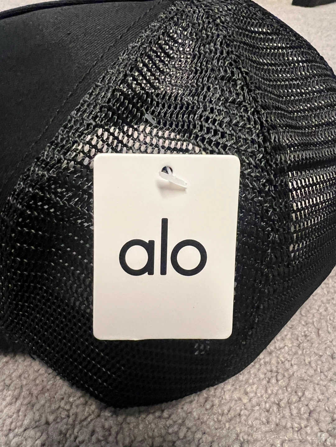 Alo Black Trucker Hat unisex - photo 3
