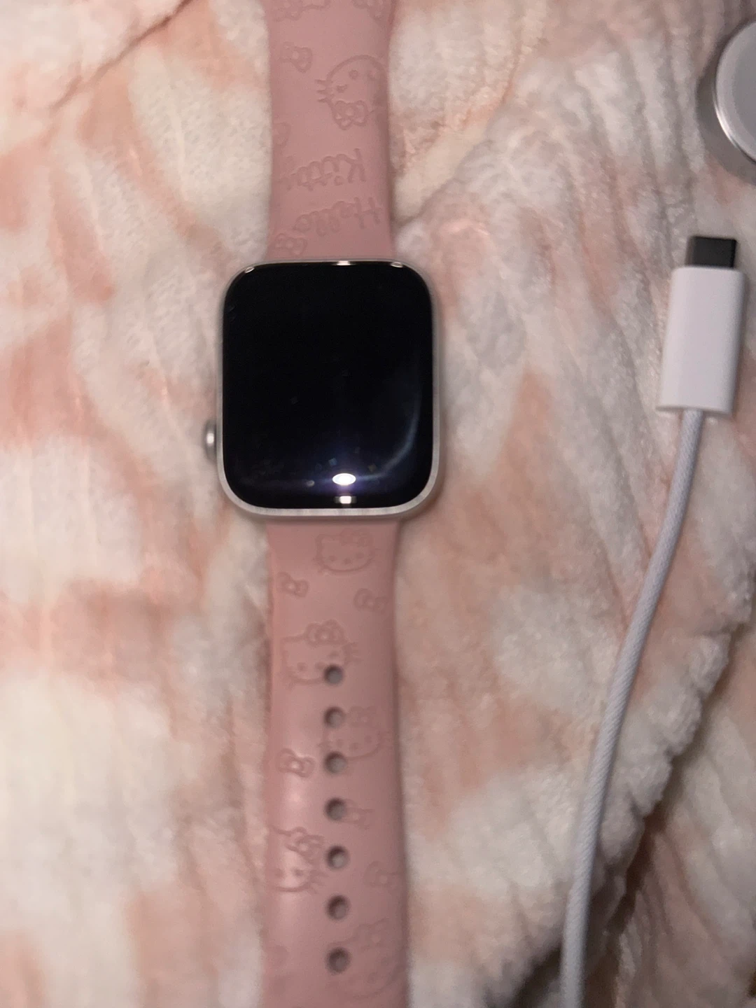 Apple Watch Series 6 40mm Pink Hello Kitty Band - photo 2