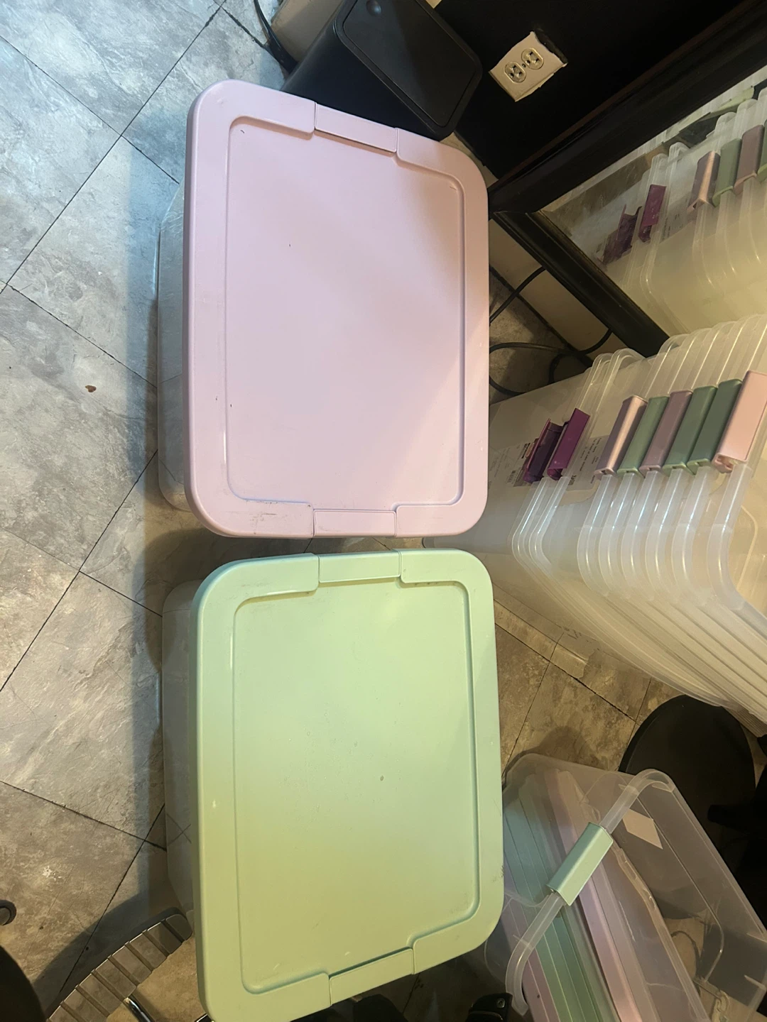 Brightroom Latching Storage Box - 66 Quart - Lavender Splash - photo 3