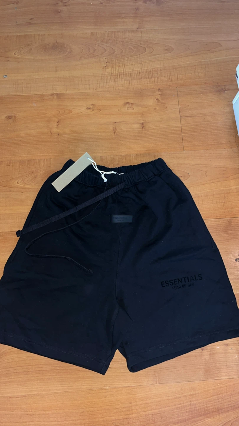 Essentials Shorts