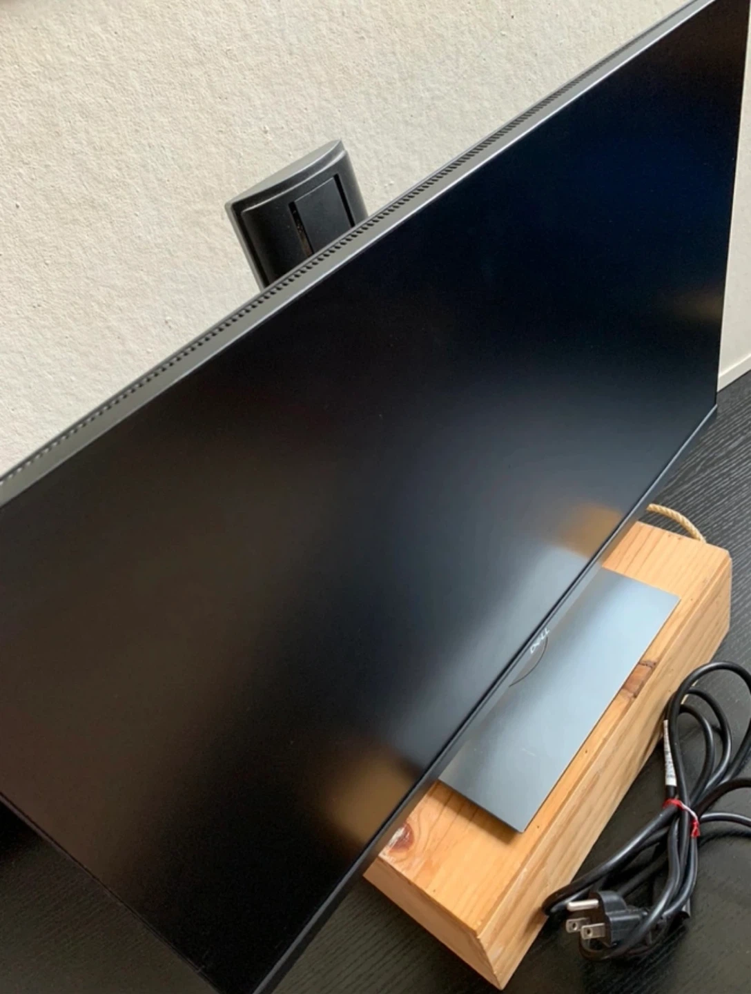 DELL 24” Monitor P2419H Flat Panel - photo 2