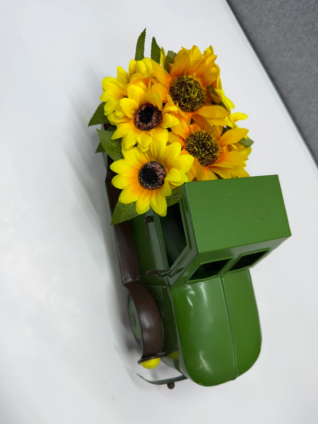 Place & Time Green Metal Truck with Sunflowers - photo 3