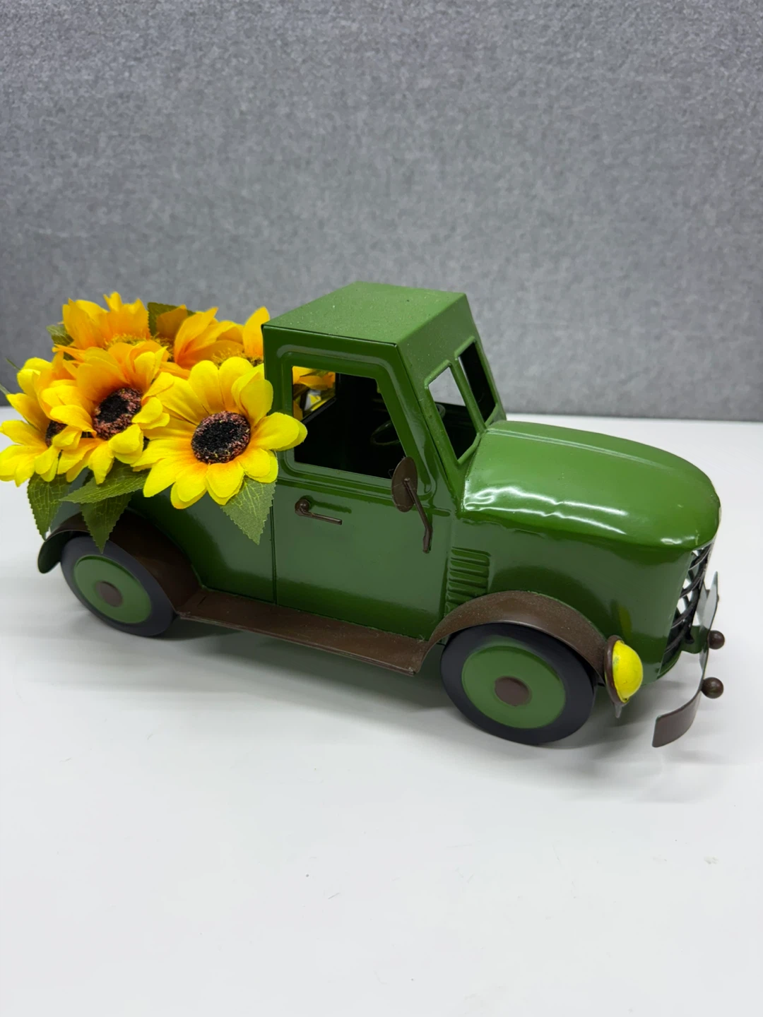Place & Time Green Metal Truck with Sunflowers - photo 2