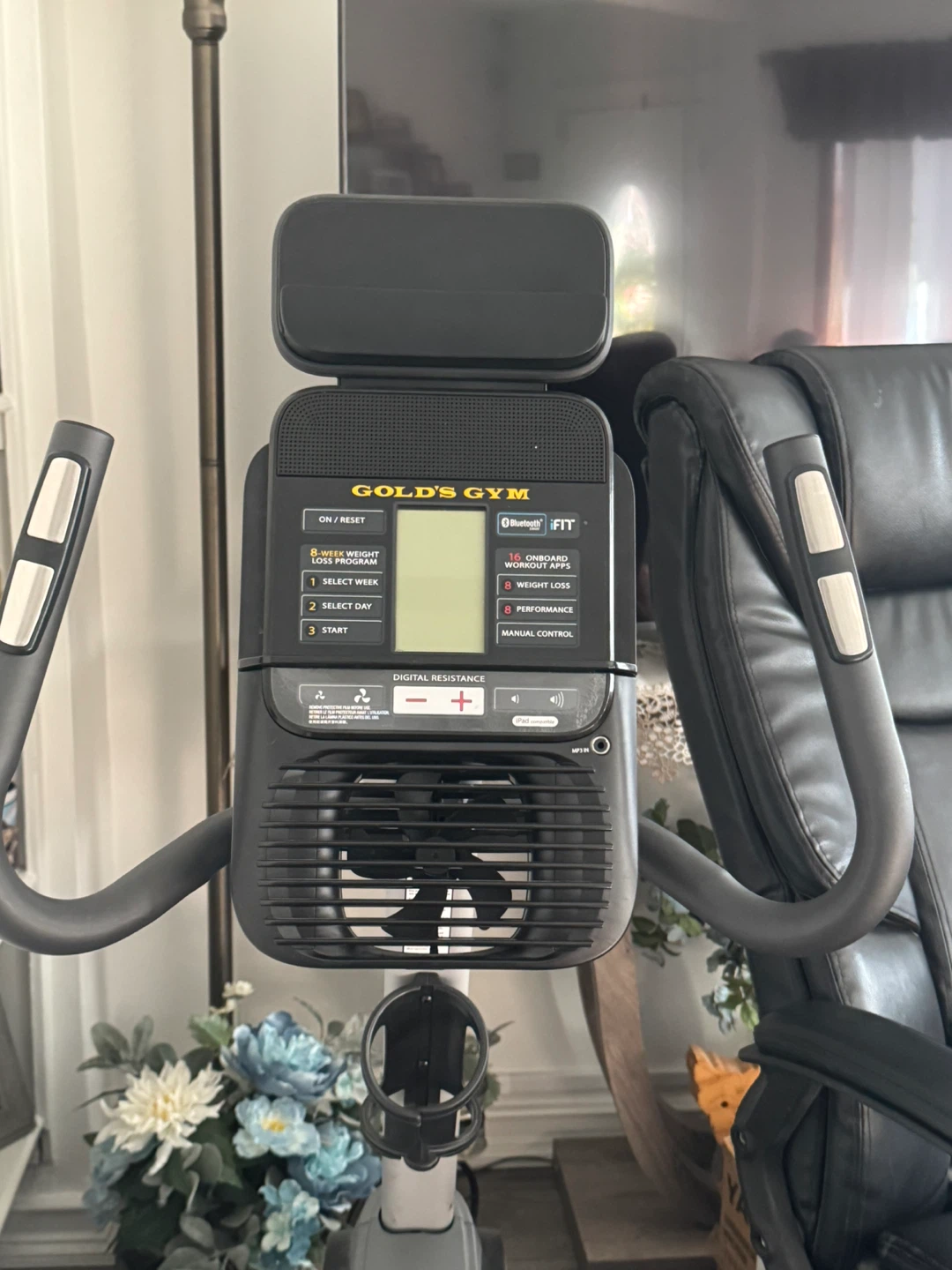 Gold's Gym Recumbent Exercise Bike - photo 2