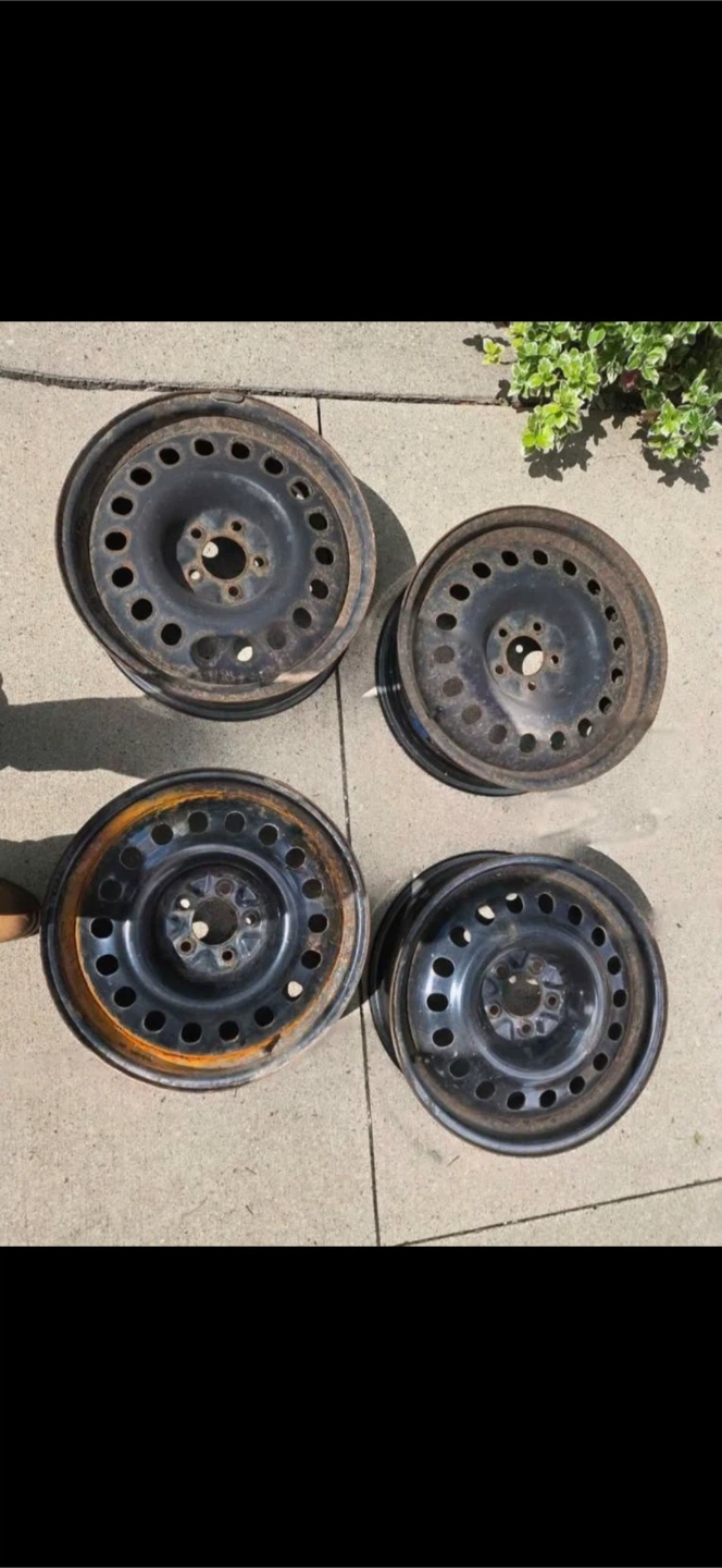 Set of 4 Steel Wheels - photo 3