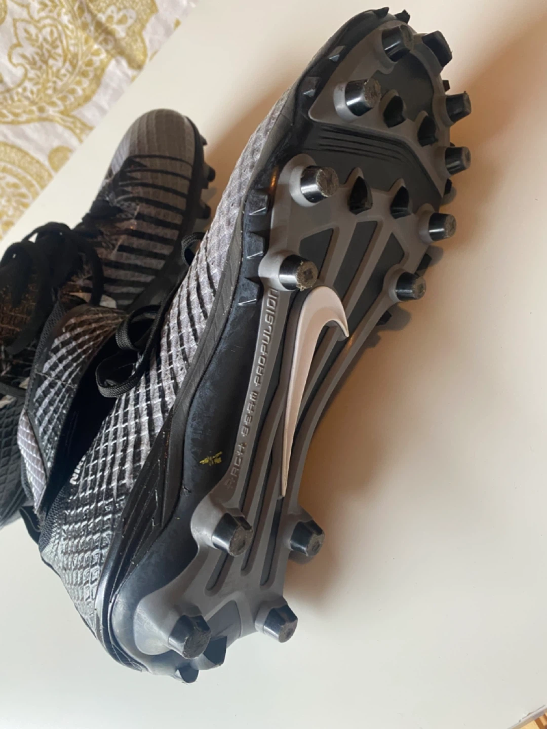 Nike Football Cleats - photo 3