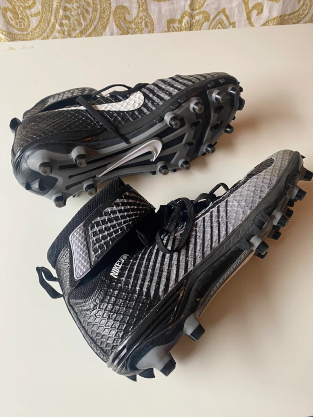 Nike Football Cleats - photo 4