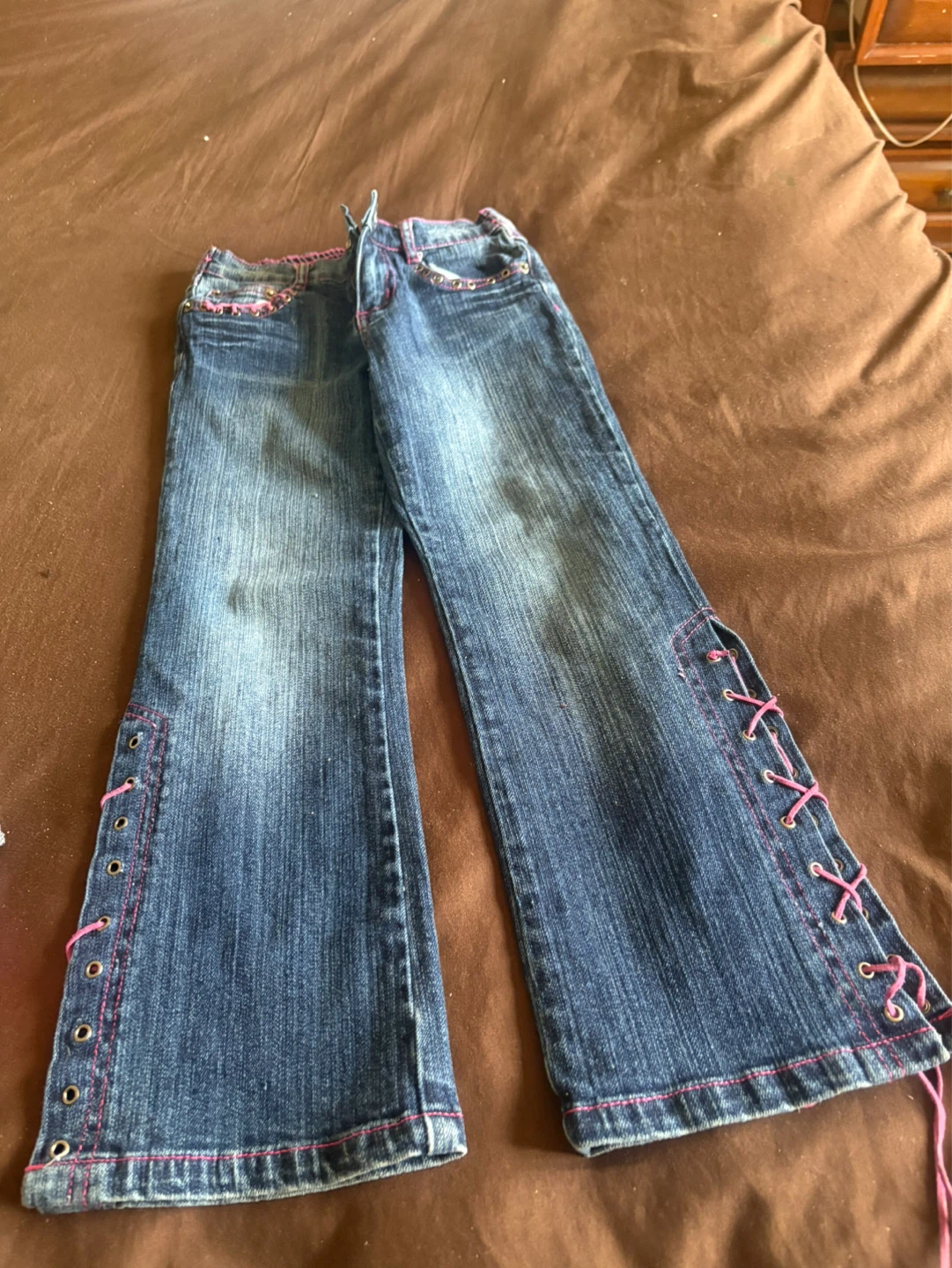 Girl's Blue Denim Jeans with Pink Lacing and Butterfly Pockets - photo 3