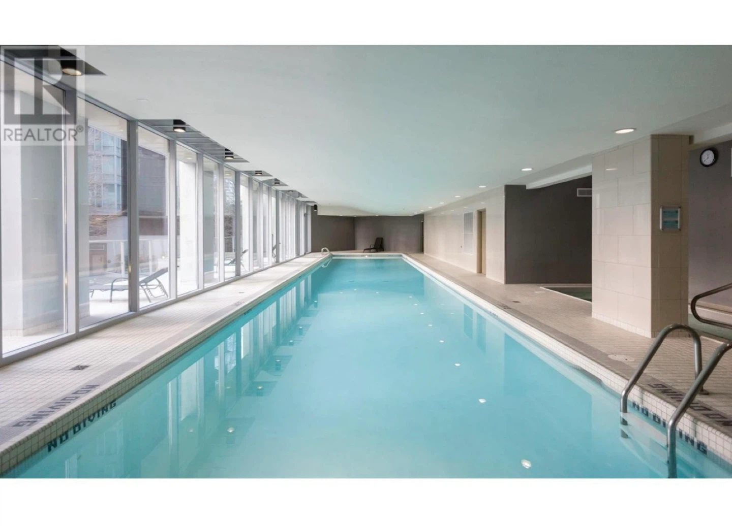 Vancouver downtown/Yaletown 1 bedroom 1 den short term rental - photo 5