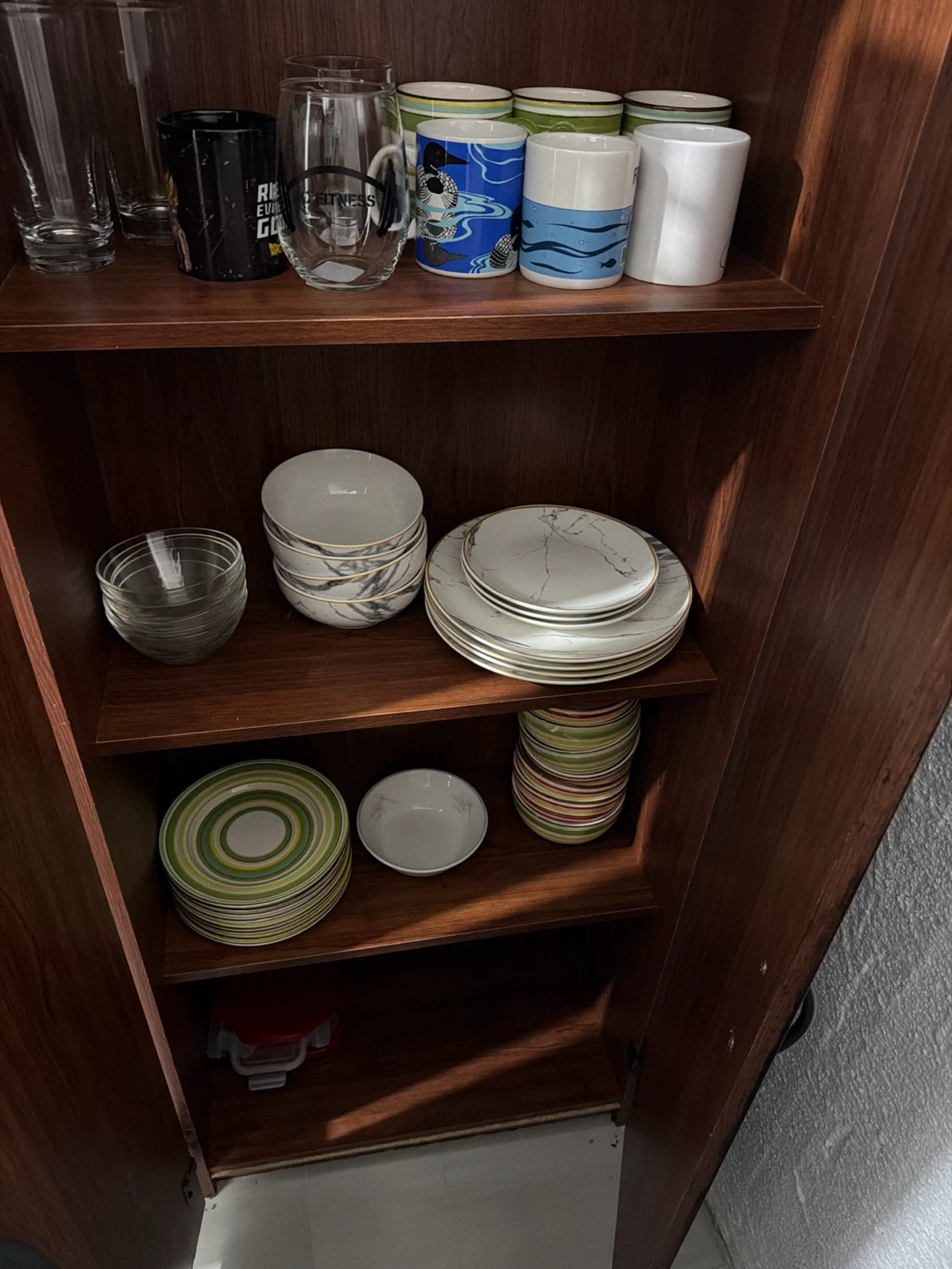 Assorted Dinnerware Set