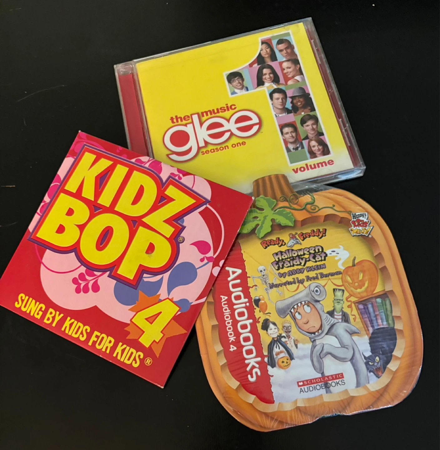 Kidz Bop 4, Glee Season One, & Halloween Fraidy Cat Audiobook