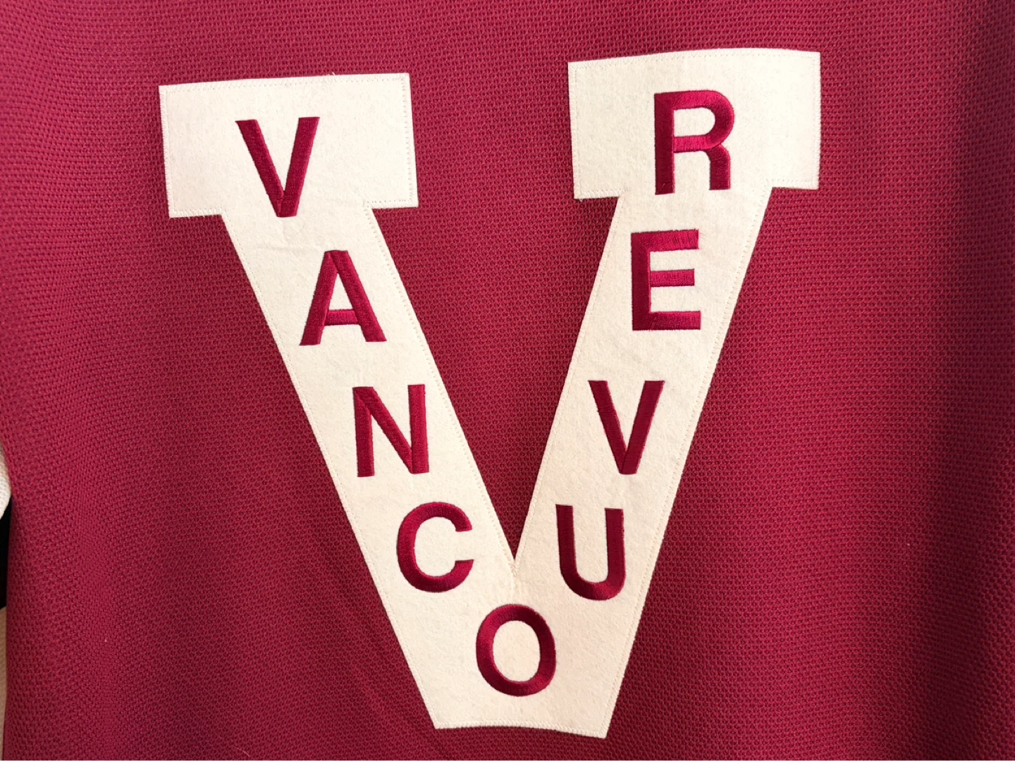 Authentic Reebok Canucks Millionaires Heritage Jersey XL - photo 2