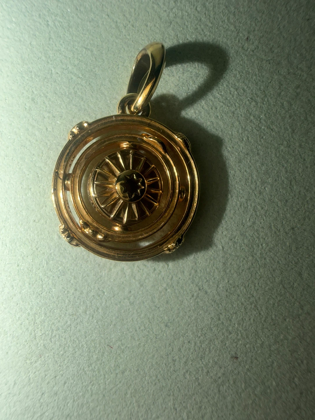 Pandora Gold Tone Pendant - photo 2