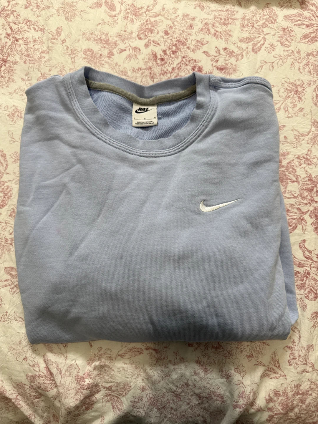 Nike Crewneck Sweatshirt - Light Blue