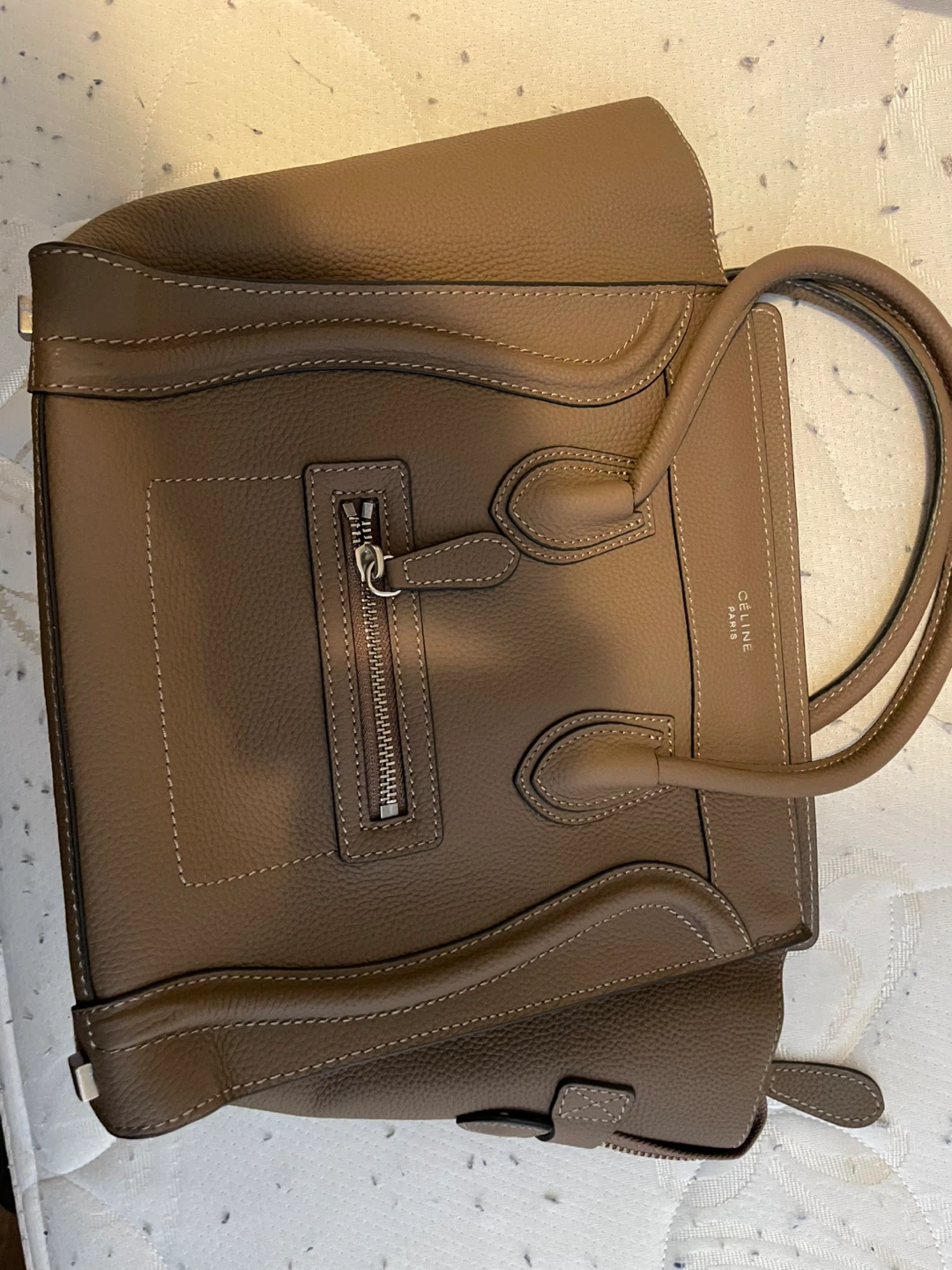CELINE Paris Brown Leather Handbag - photo 3