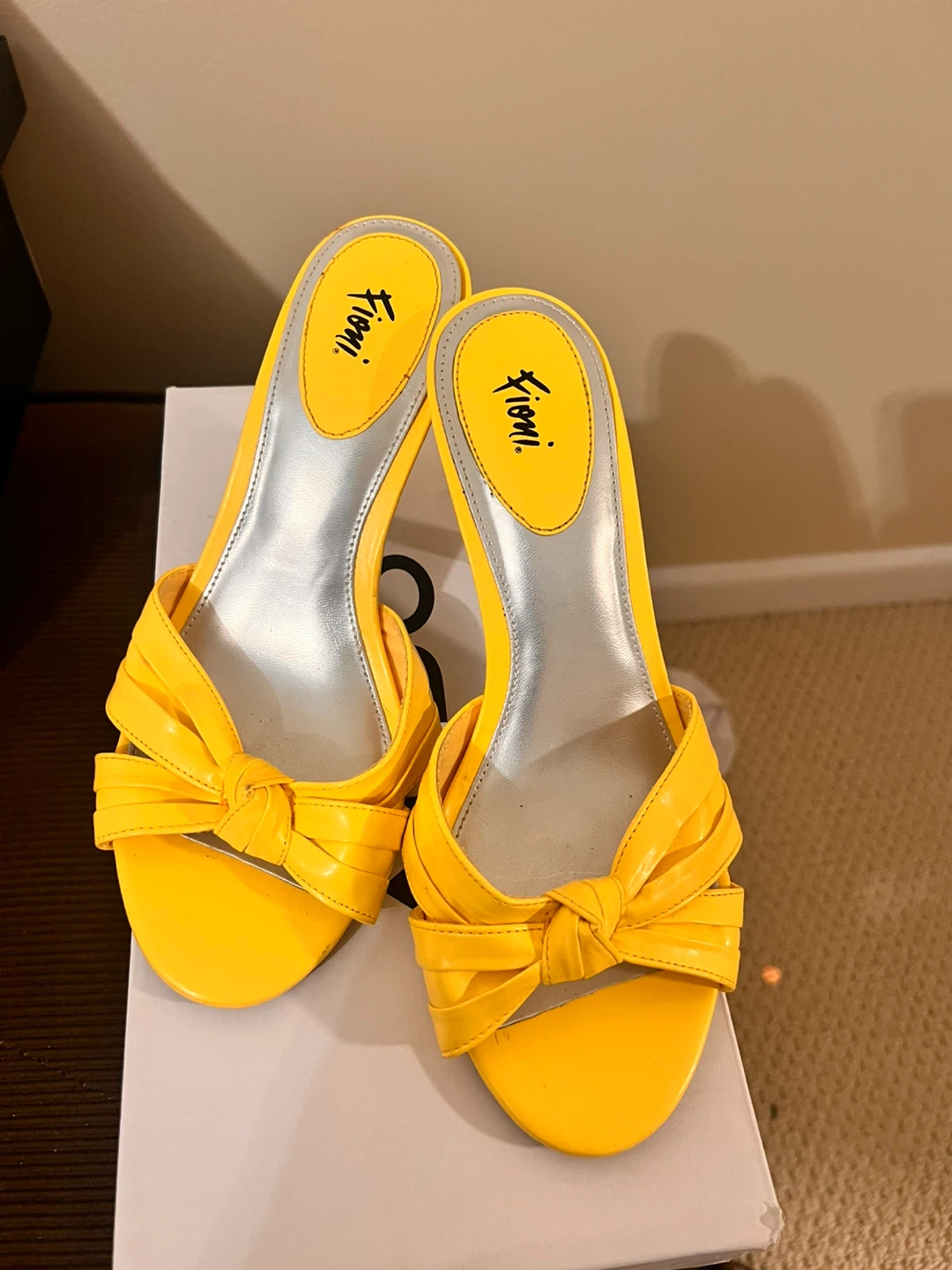LORIBLU Brown Suede Bow Heels - photo 2