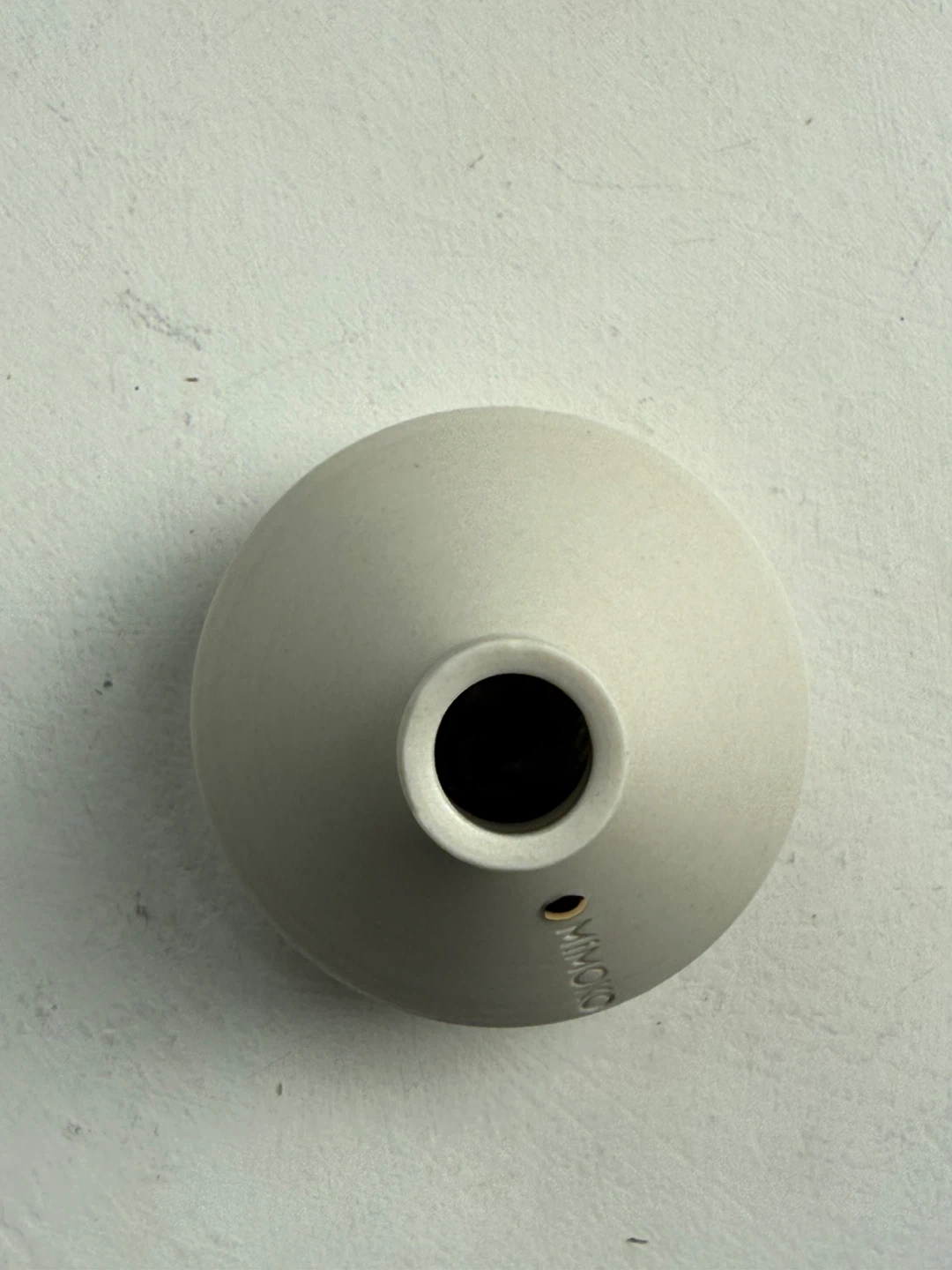 Mimoko tiny ceramic vase - photo 5