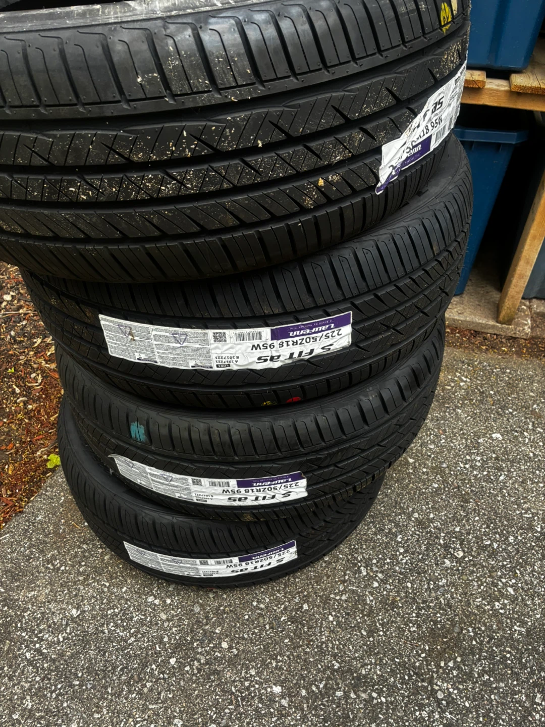 Laufenn S FIT AS 225/50R18 95W Tires (Set of 4)