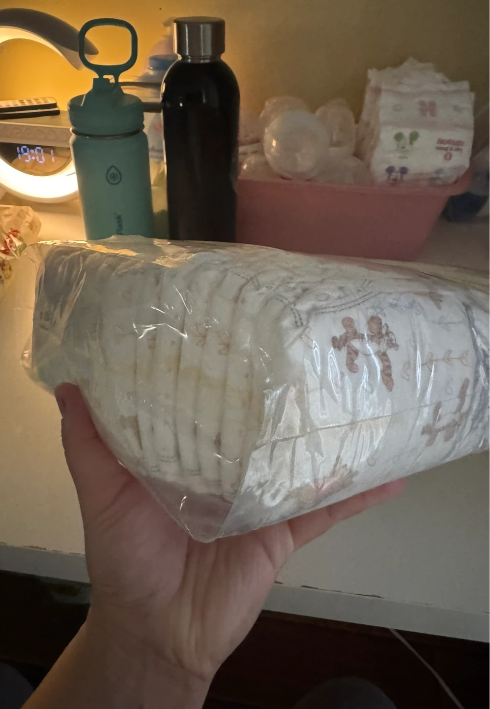 Huggies Diapers Size N - photo 2