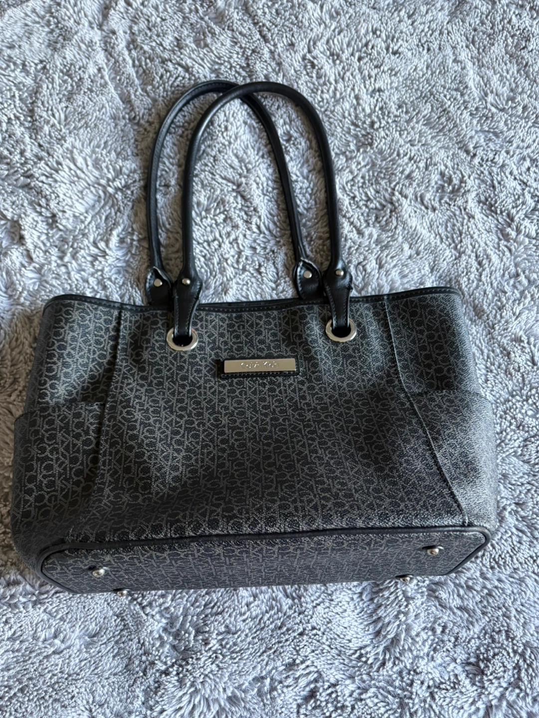 Calvin Klein Tote Bag and Belt Bag Set - photo 3