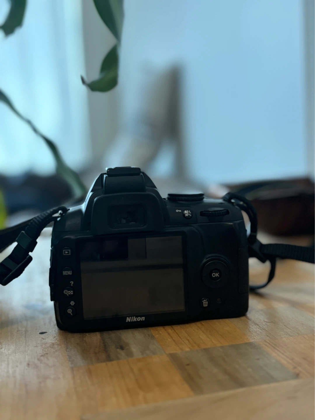 Nikon DSLR Camera with Lens - photo 3