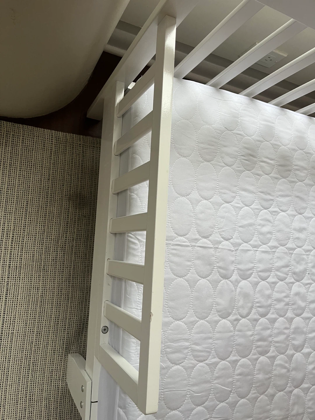 Toddler Bed with mattress and waterproof mattress protector - photo 3