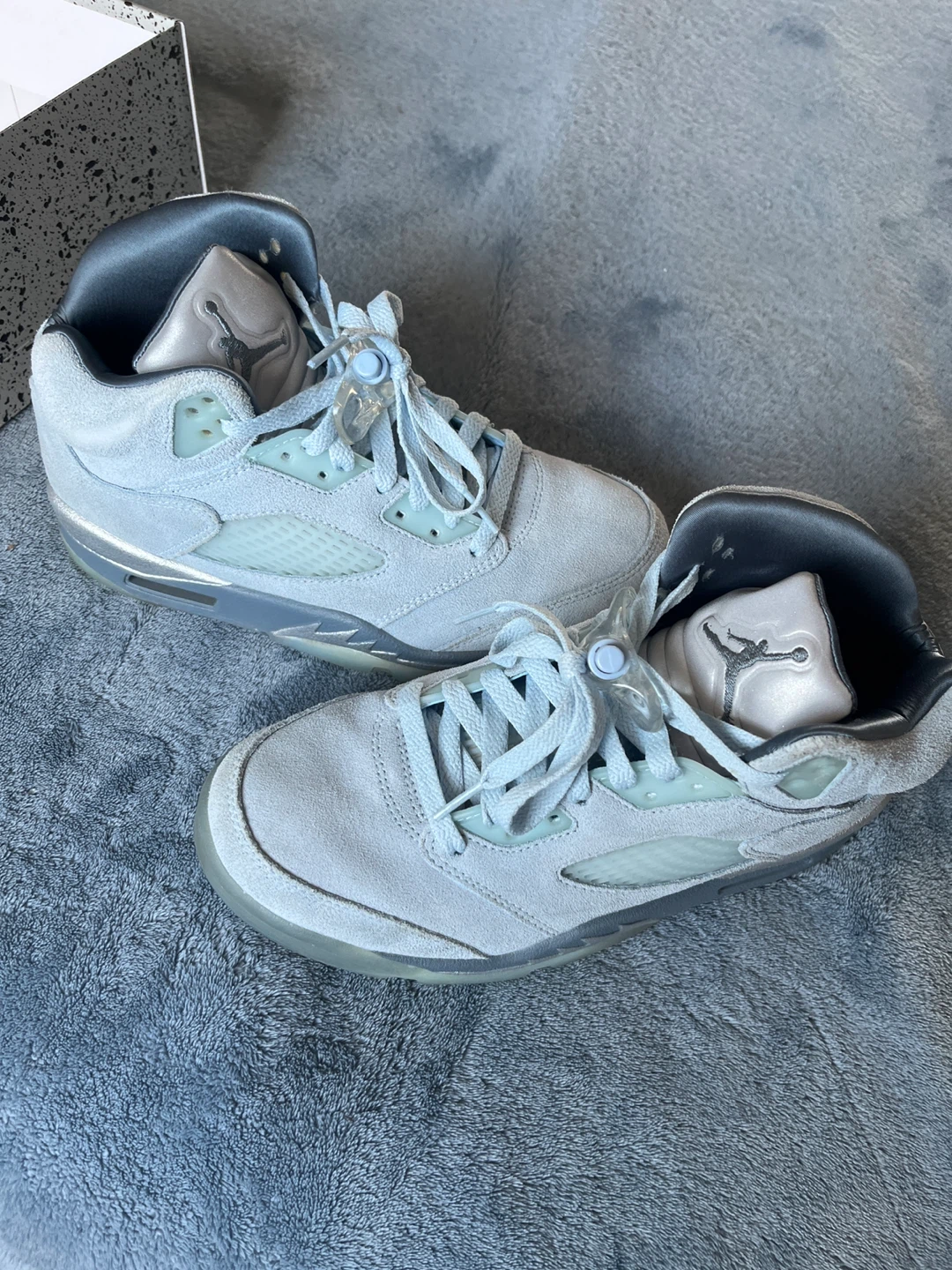 Women's Air Jordan 5 Retro Ice/Blue Graphite Sneakers - Size 7 - photo 3
